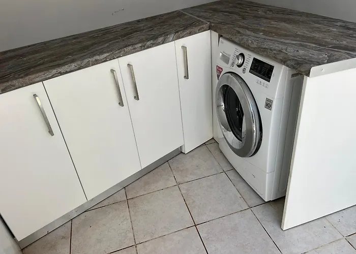 Cozy Kolonaki Retreat クレマスティ