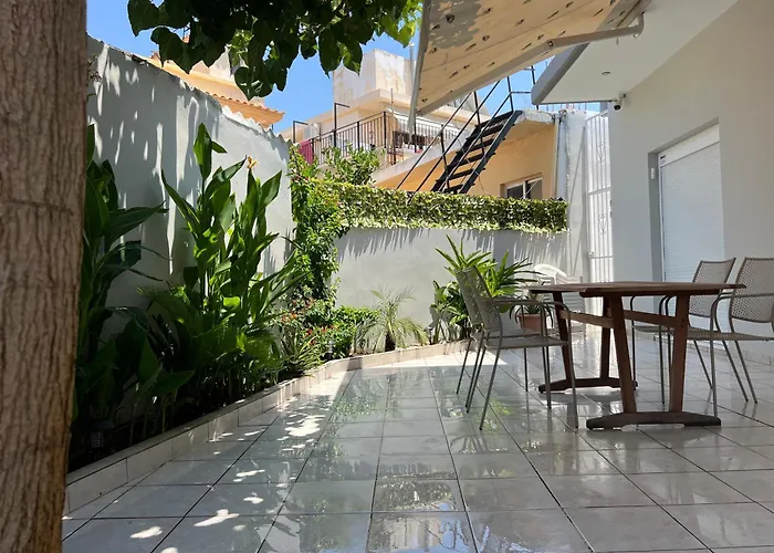 Cozy Kolonaki Retreat Κρεμαστή