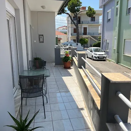 Cozy Kolonaki Retreat Apartament *